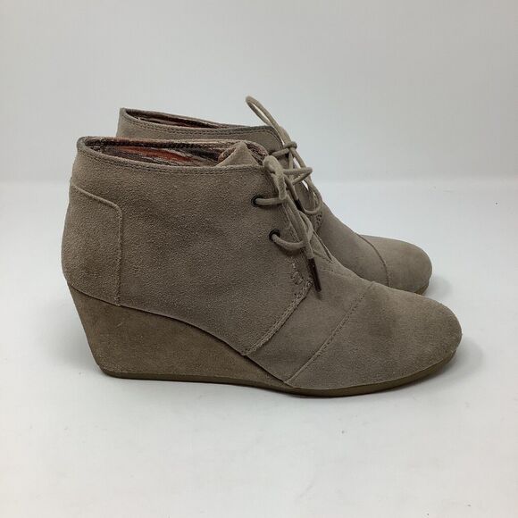 TOMS Wedge Bootie Womens 10 Beige Suede Wedge Ankle Booties Lace Up Desert Taupe - Picture 2 of 16